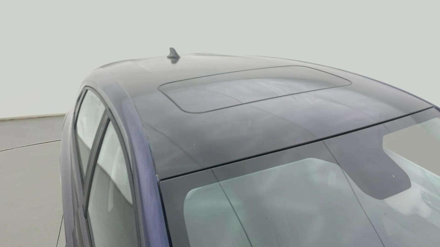 2024 Tata ALTROZ XZ + SUNROOF, Petrol, Manual, 5,036 km, Roof