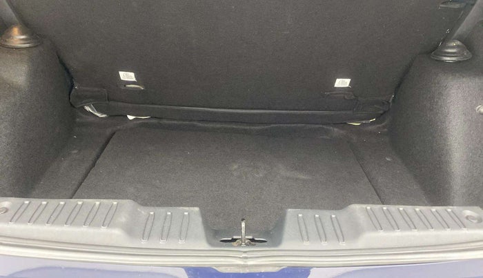 2024 Tata ALTROZ XZ + SUNROOF, Petrol, Manual, 5,016 km, Boot Inside