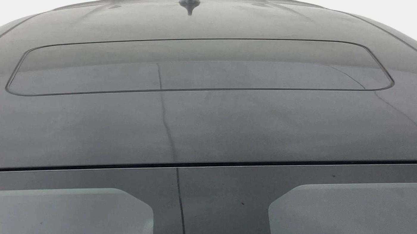 2024 Tata ALTROZ XZ + SUNROOF, Petrol, Manual, 5,036 km, Moonroof/ Sunroof