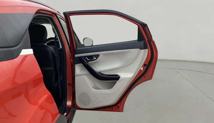 2021 Tata NEXON XZ PLUS PETROL SUNROOF, Petrol, Manual, 26,718 km, RHS Rear Door