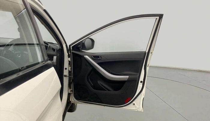 2023 Tata NEXON XM PETROL, Petrol, Manual, 44,906 km, RHS Front Door