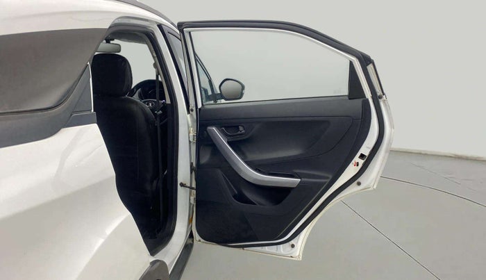2023 Tata NEXON XM PETROL, Petrol, Manual, 44,906 km, RHS Rear Door