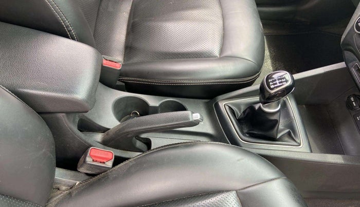 2018 Hyundai Elite i20 ASTA 1.4 CRDI (O), Diesel, Manual, 85,173 km, Gear Lever