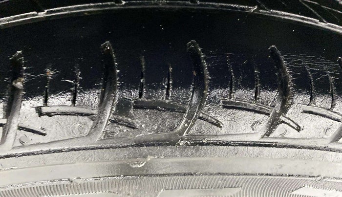 2019 Maruti Baleno DELTA PETROL 1.2, Petrol, Manual, 59,328 km, Left Rear Tyre Tread