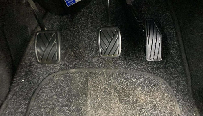 2019 Maruti Baleno DELTA PETROL 1.2, Petrol, Manual, 59,328 km, Pedals