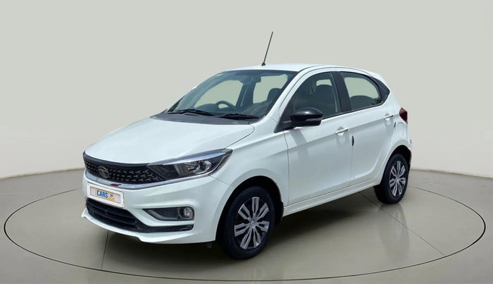 2022 Tata Tiago XZ PLUS CNG, CNG, Manual, 39,864 km, Left Front Diagonal