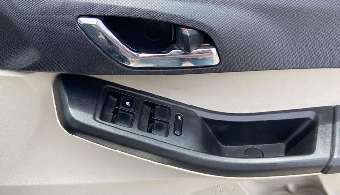 2022 Tata Tiago XZ PLUS CNG, CNG, Manual, 39,864 km, Driver Side Door Panels Control