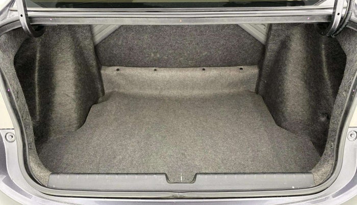 2017 Honda City 1.5L I-VTEC V MT, Petrol, Manual, 41,101 km, Boot Inside