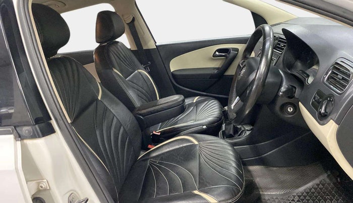 2018 Skoda Rapid AMBITION 1.6 MPI MT, Petrol, Manual, 42,391 km, Right Side Front Door Cabin