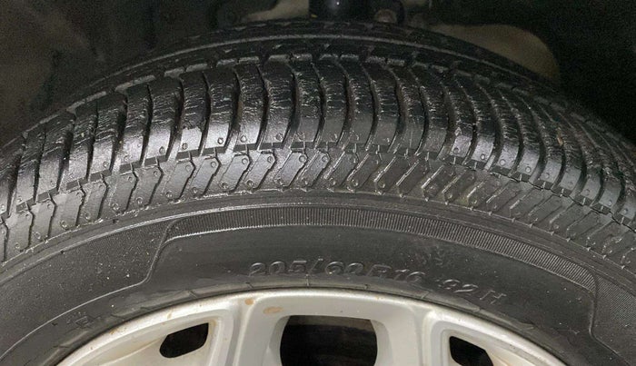 2016 Ford Ecosport TITANIUM 1.5L PETROL, Petrol, Manual, 41,587 km, Left Front Tyre Tread