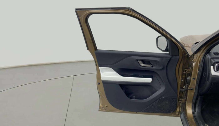 2022 Tata PUNCH CREATIVE  AMT, Petrol, Automatic, 39,917 km, LHS Front Door