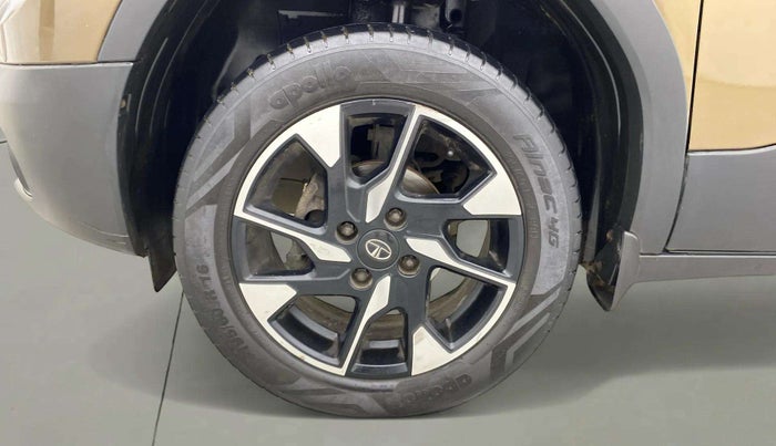 2022 Tata PUNCH CREATIVE  AMT, Petrol, Automatic, 39,917 km, Left Front Wheel