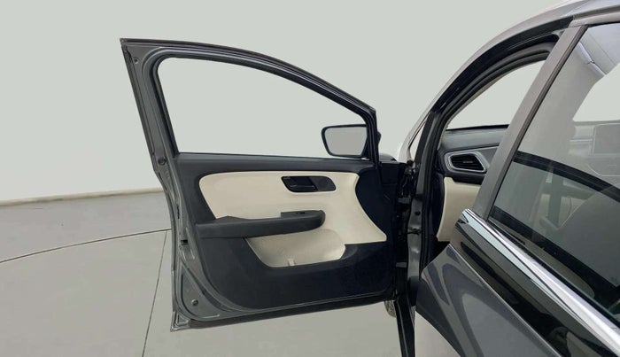 2024 Tata ALTROZ XM PLUS CNG, CNG, Manual, 13,283 km, LHS Front Door