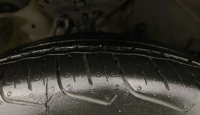 2017 Honda WR-V 1.2L I-VTEC S MT, Petrol, Manual, 37,212 km, Right Front Tyre Tread
