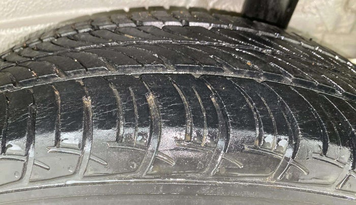 2021 Maruti New Wagon-R VXI 1.0, Petrol, Manual, 26,021 km, Left Rear Tyre Tread