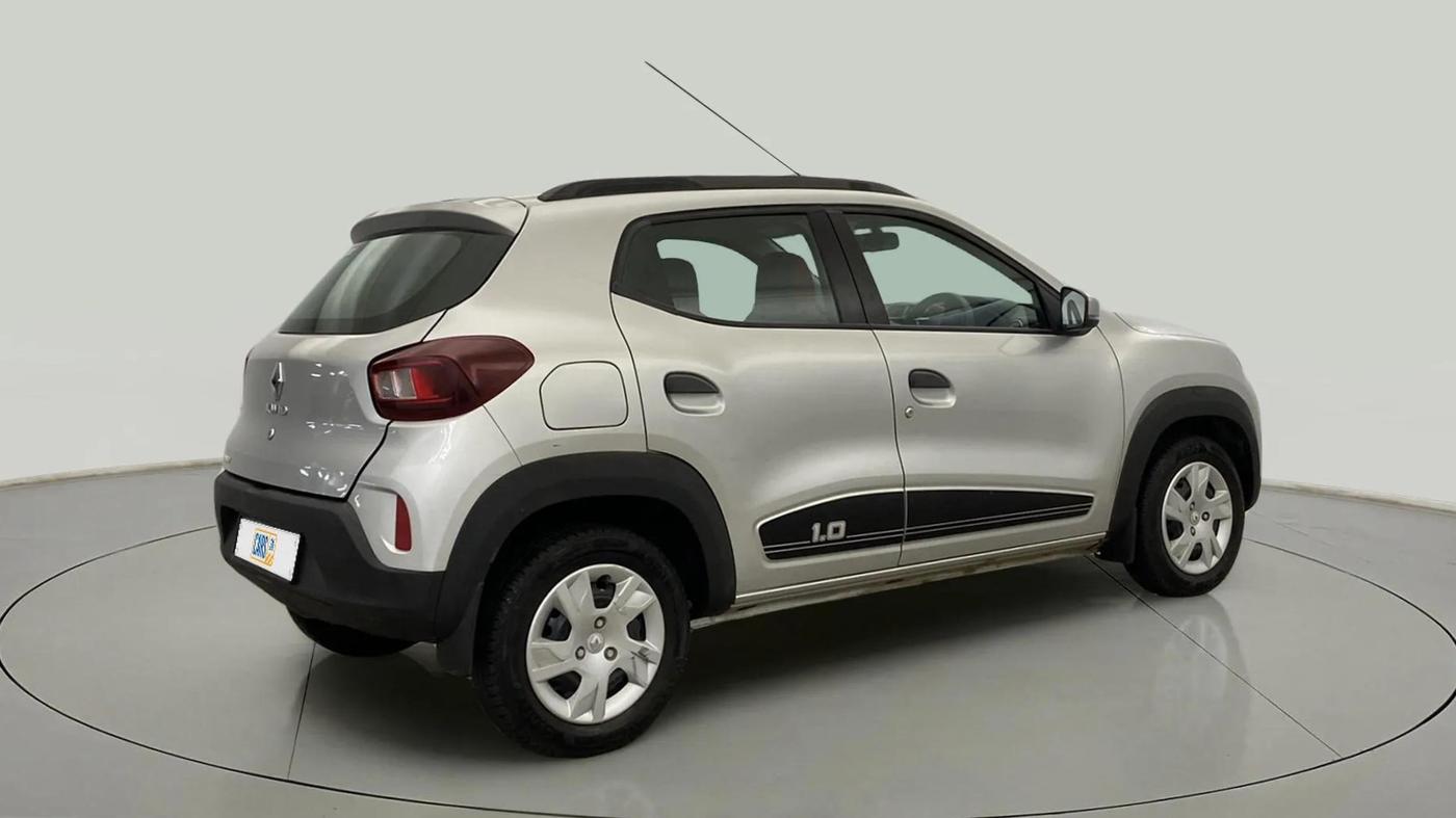 2024 Renault Kwid RXT 1.0 AMT, Petrol, Automatic, 3,655 km, Right Back Diagonal