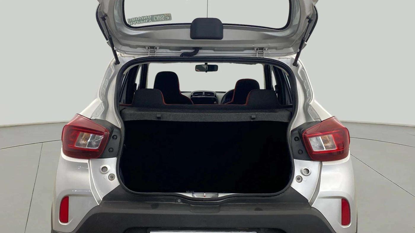 2024 Renault Kwid RXT 1.0 AMT, Petrol, Automatic, 3,655 km, Boot Open Zoomed View