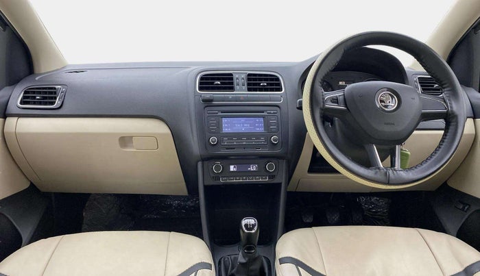 2018 Skoda Rapid AMBITION 1.6 MPI MT, Petrol, Manual, 41,281 km, Dashboard