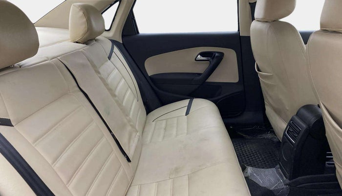 2018 Skoda Rapid AMBITION 1.6 MPI MT, Petrol, Manual, 41,281 km, Right Side Rear Door Cabin