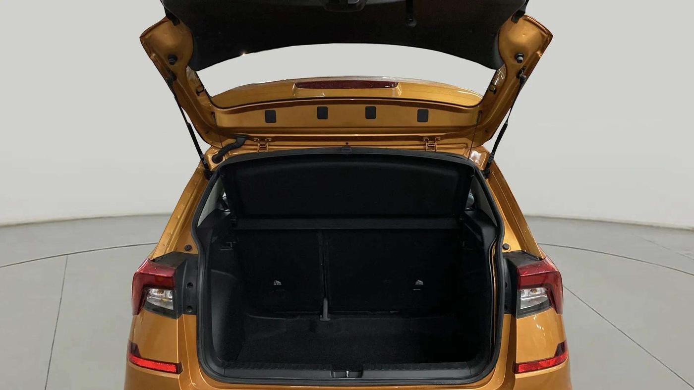 2022 Skoda KUSHAQ STYLE 1.0L TSI AT, Petrol, Automatic, 8,185 km, Boot Open Zoomed View