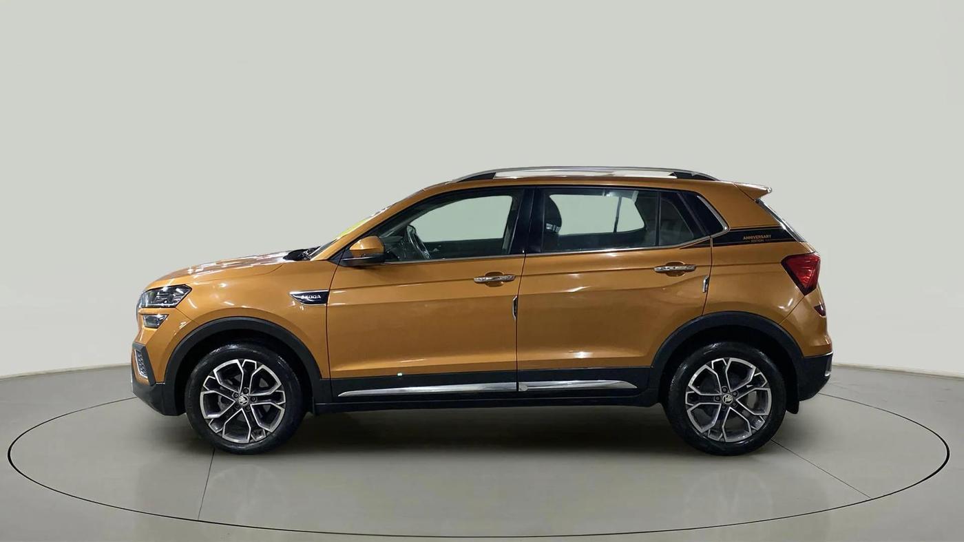 2022 Skoda KUSHAQ STYLE 1.0L TSI AT, Petrol, Automatic, 8,185 km, Left Side
