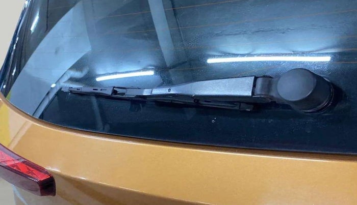 2022 Skoda KUSHAQ STYLE 1.0L TSI AT, Petrol, Automatic, 8,174 km, Rear Wiper