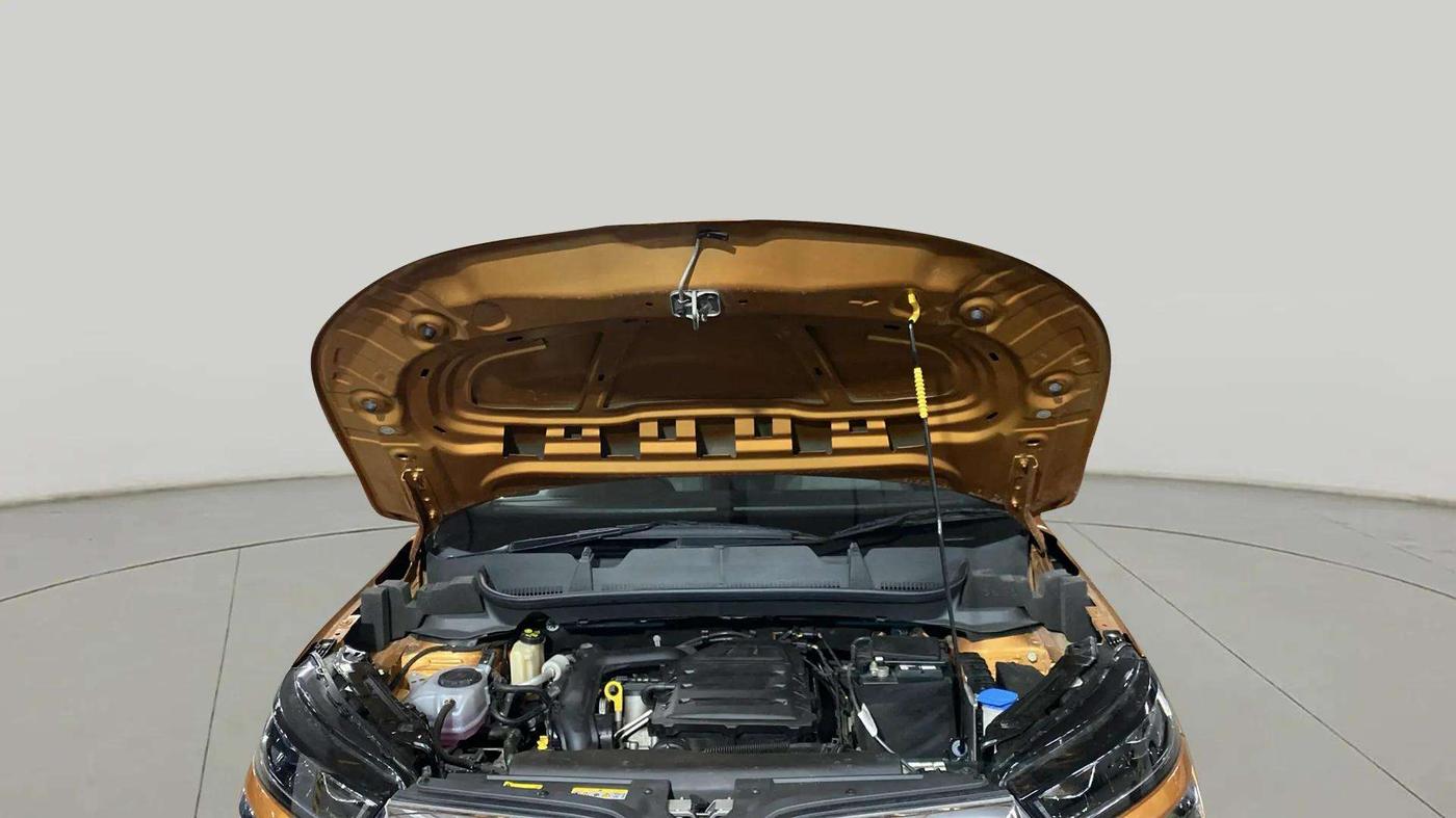 2022 Skoda KUSHAQ STYLE 1.0L TSI AT, Petrol, Automatic, 8,185 km, Open Bonet