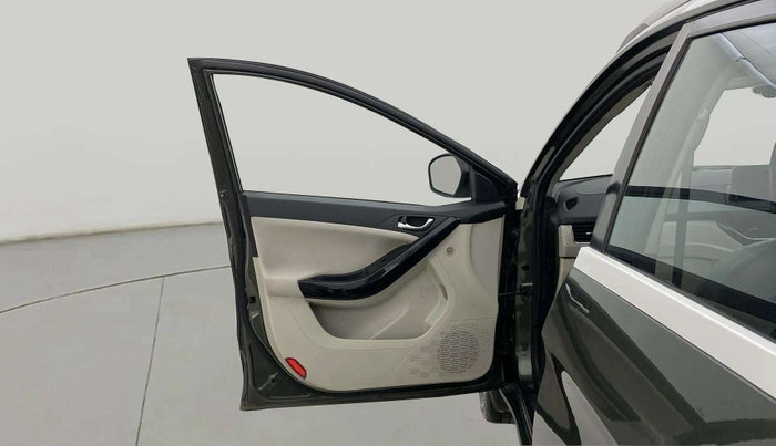 2021 Tata NEXON XZ PLUS PETROL SUNROOF, Petrol, Manual, 72,582 km, LHS Front Door