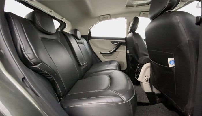 2021 Tata NEXON XZ PLUS PETROL SUNROOF, Petrol, Manual, 72,582 km, Right Side Rear Door Cabin