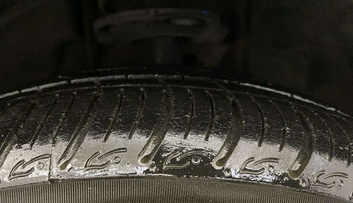 2023 Tata Tiago XZ PLUS CNG, CNG, Manual, 28,658 km, Right Front Tyre Tread