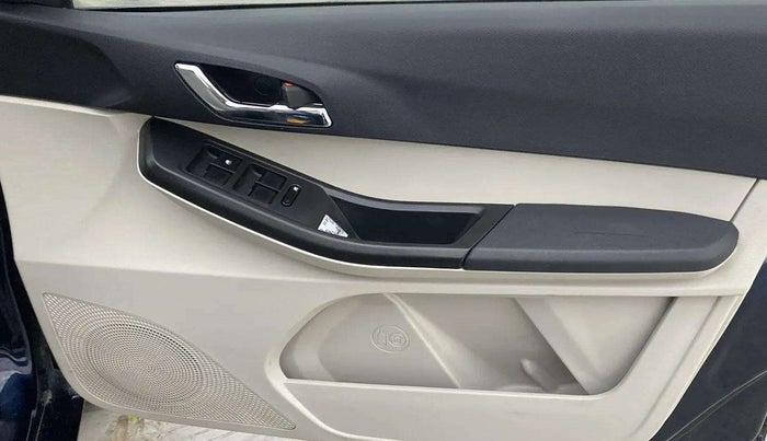 2023 Tata Tiago XZ PLUS CNG, CNG, Manual, 28,658 km, Driver Side Door Panels Control