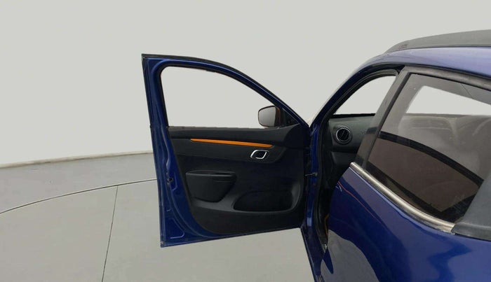 2020 Renault Kwid CLIMBER 1.0 (O), Petrol, Manual, 62,804 km, LHS Front Door