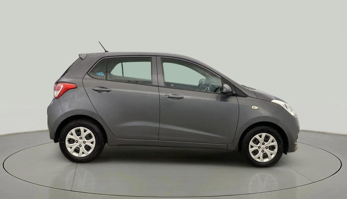 2013 Hyundai Grand i10 MAGNA 1.2 KAPPA VTVT, Petrol, Manual, 32,693 km, Right Side View