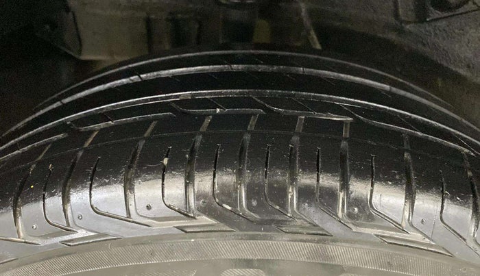 2019 Tata NEXON XM PETROL, Petrol, Manual, 57,924 km, Right Rear Tyre Tread