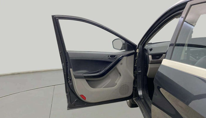 2019 Tata NEXON XM PETROL, Petrol, Manual, 57,924 km, LHS Front Door