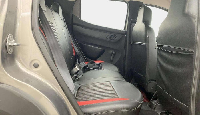2017 Renault Kwid RXL, Petrol, Manual, 17,070 km, Right Side Rear Door Cabin