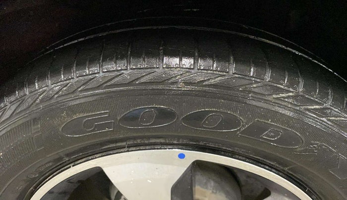 2018 Tata NEXON XZA PLUS PETROL DUAL TONE, Petrol, Automatic, 39,515 km, Left Rear Tyre Tread