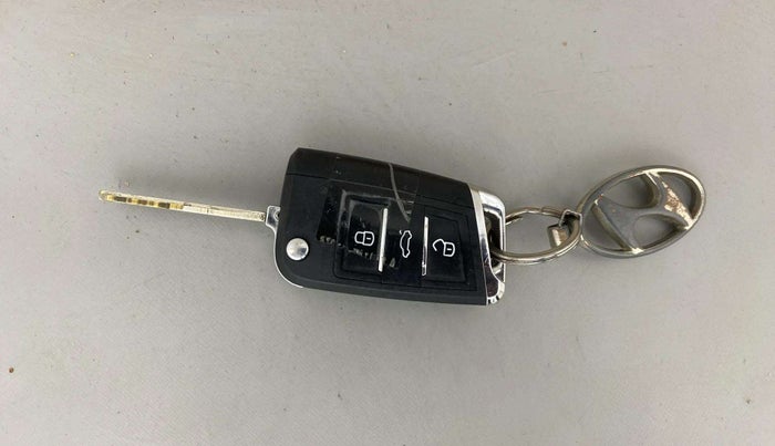 2019 Hyundai Grand i10 SPORTZ 1.2 KAPPA VTVT, Petrol, Manual, 57,514 km, Key Close Up