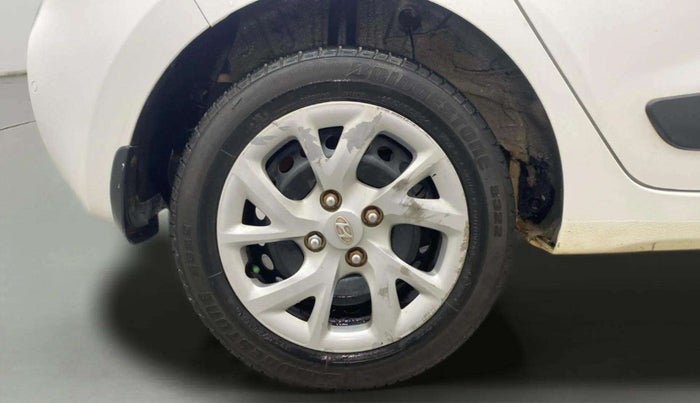 2019 Hyundai Grand i10 SPORTZ 1.2 KAPPA VTVT, Petrol, Manual, 57,514 km, Right Rear Wheel