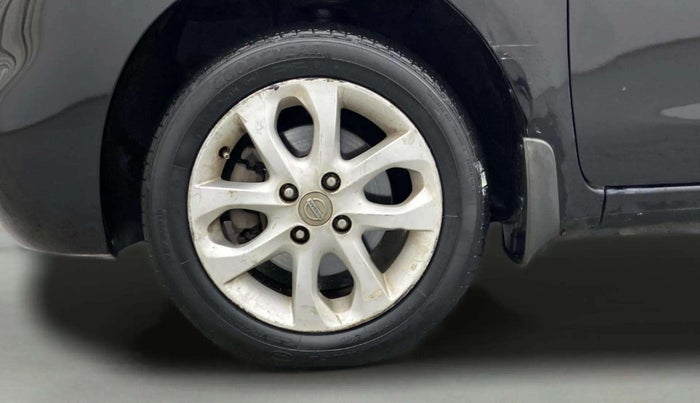 2016 Nissan Micra XV CVT, Petrol, Automatic, 46,702 km, Left Front Wheel