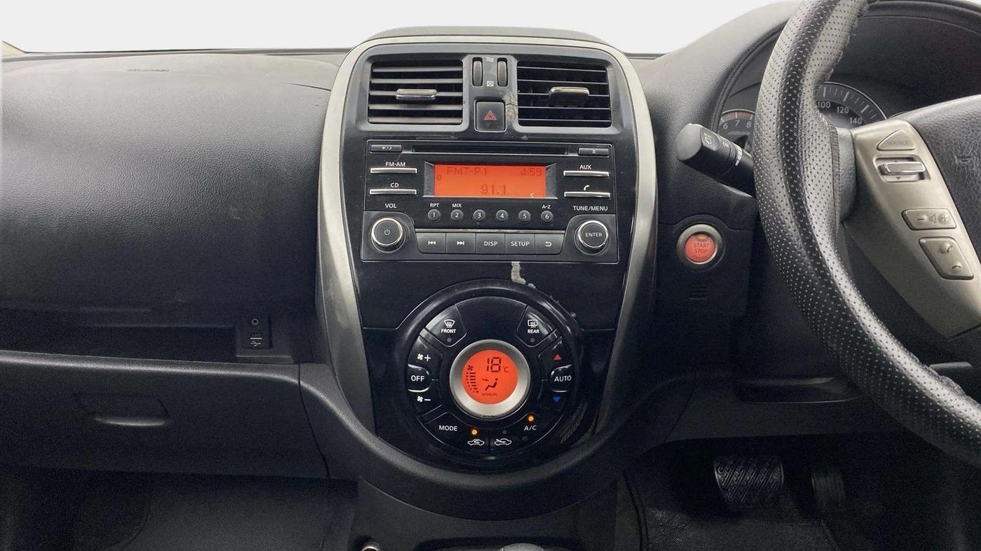 2016 Nissan Micra XV CVT, Petrol, Automatic, 47,052 km, Air Conditioner
