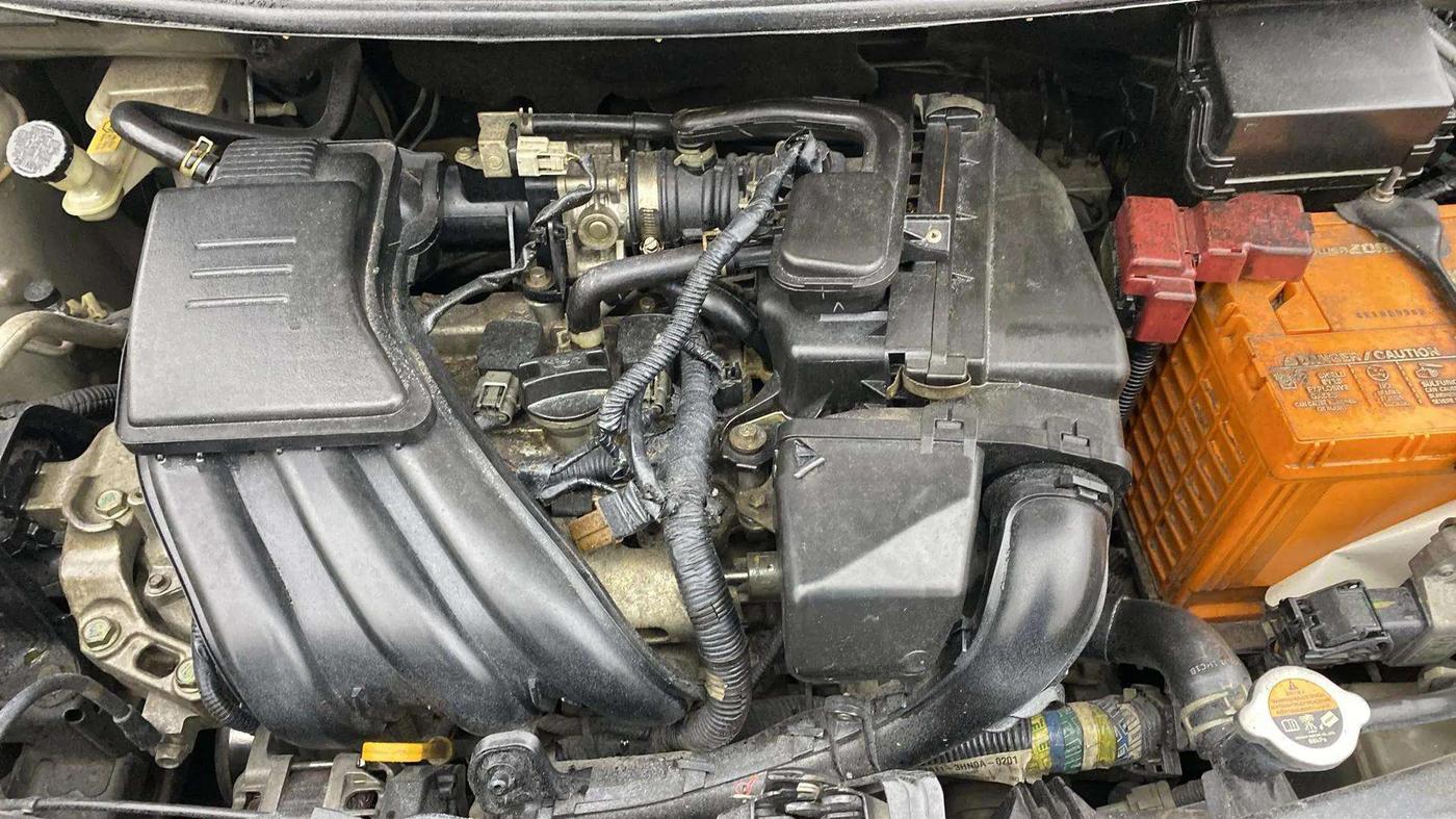 2016 Nissan Micra XV CVT, Petrol, Automatic, 47,052 km, Engine View