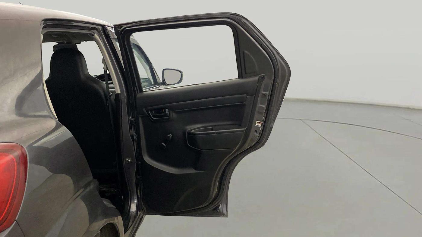 2021 Maruti S PRESSO VXI+, Petrol, Manual, 14,047 km, RHS Rear Door