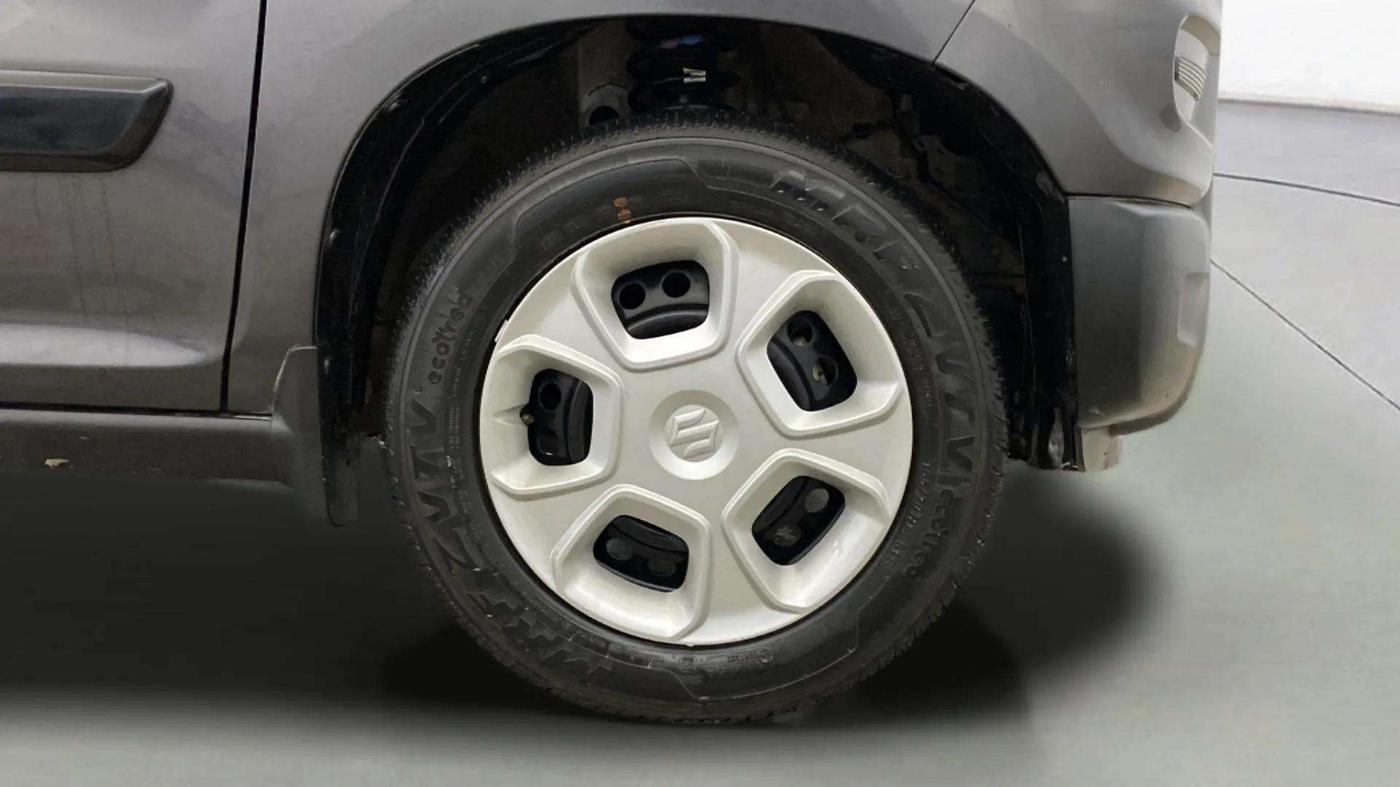 2021 Maruti S PRESSO VXI+, Petrol, Manual, 14,047 km, Right Front Wheel