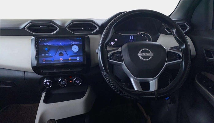 2022 Nissan MAGNITE XL, Petrol, Manual, 74,790 km, Steering Wheel Close Up