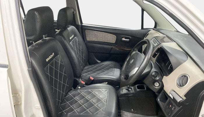 2016 Maruti Wagon R 1.0 VXI AMT, Petrol, Automatic, 43,399 km, Right Side Front Door Cabin