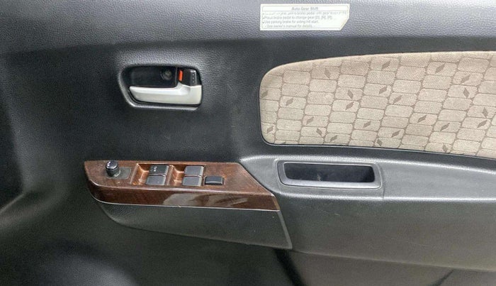 2016 Maruti Wagon R 1.0 VXI AMT, Petrol, Automatic, 43,399 km, Driver Side Door Panels Control