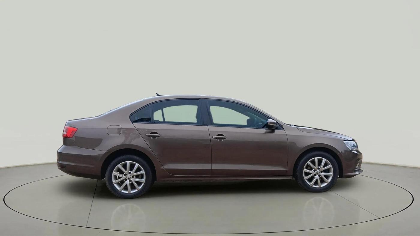 2015 Volkswagen Jetta COMFORTLINE TSI, Petrol, Manual, 90,207 km, Right Side View