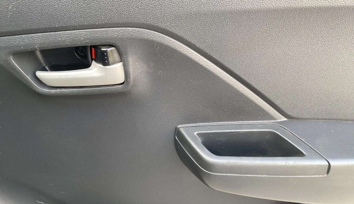 2023 Maruti Alto K10 VXI PLUS, Petrol, Manual, 7,457 km, Driver Side Door Panels Control