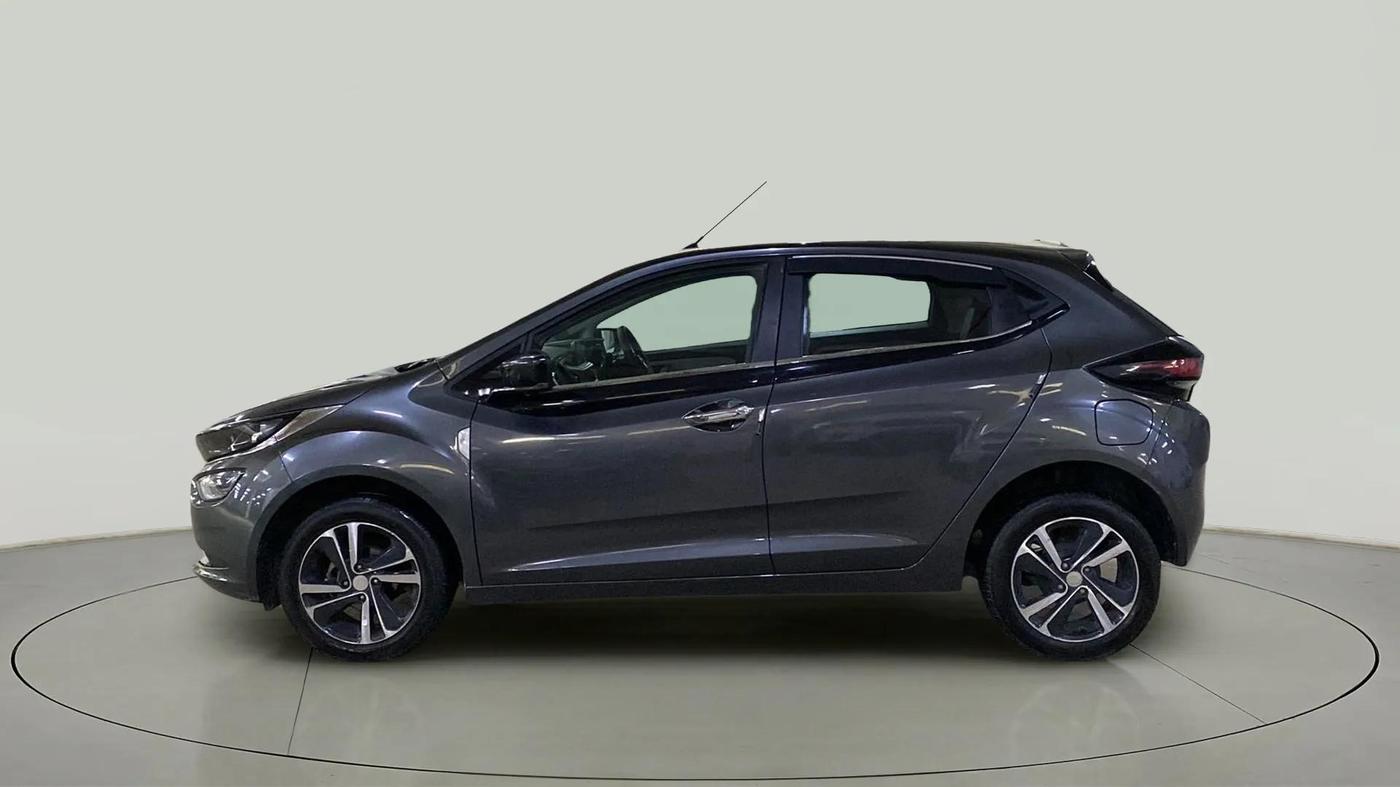 2022 Tata ALTROZ XZ PETROL, Petrol, Manual, 21,200 km, Left Side